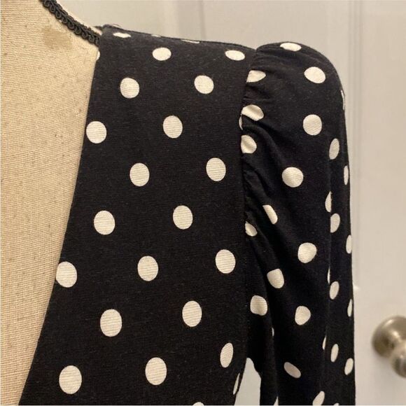 Alice+ Olivia Elegant Black Polka Dot Dress, US0 - Picture 5 of 10